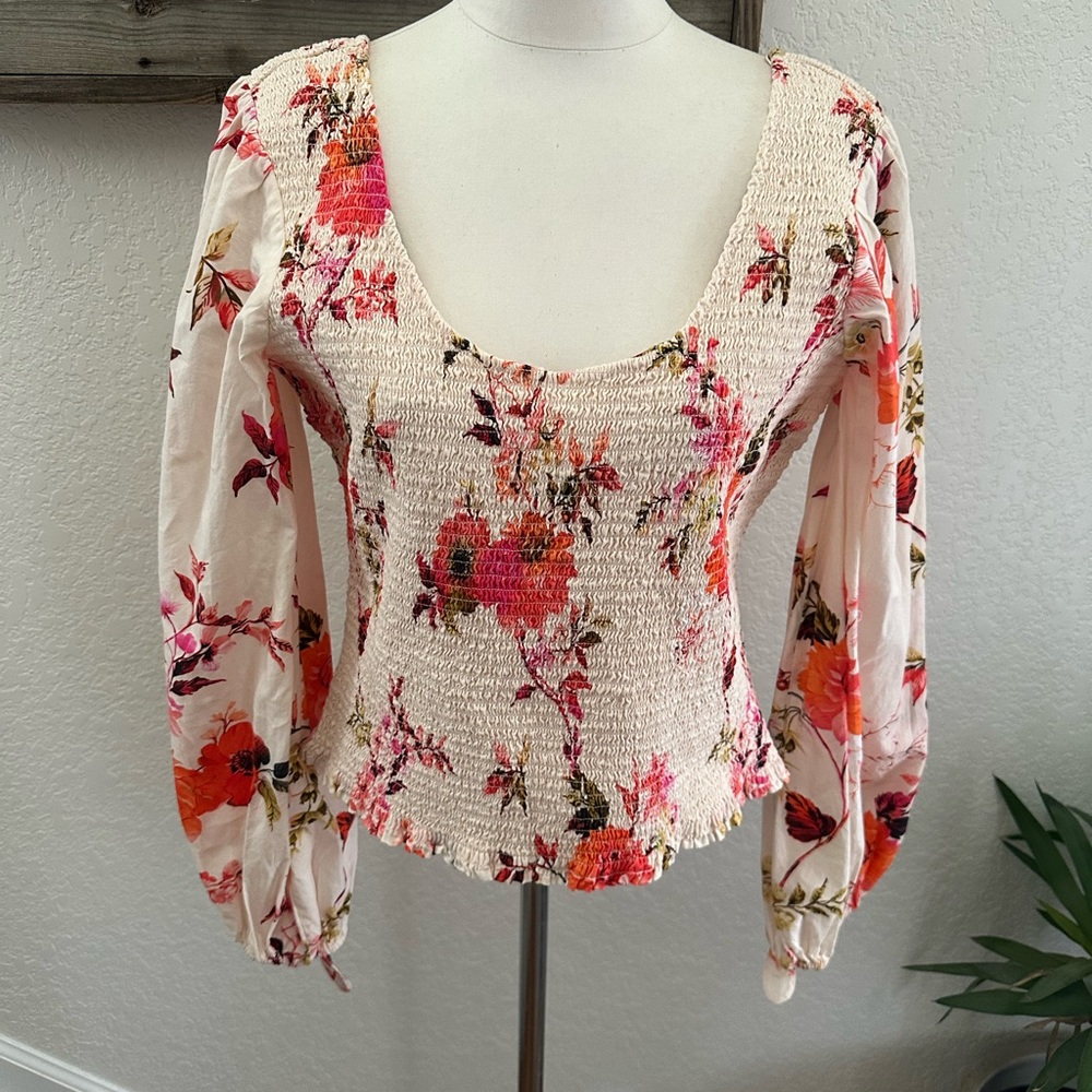 Anthropologie Floral Smocked Women's Top long sleeve open back size M NWT